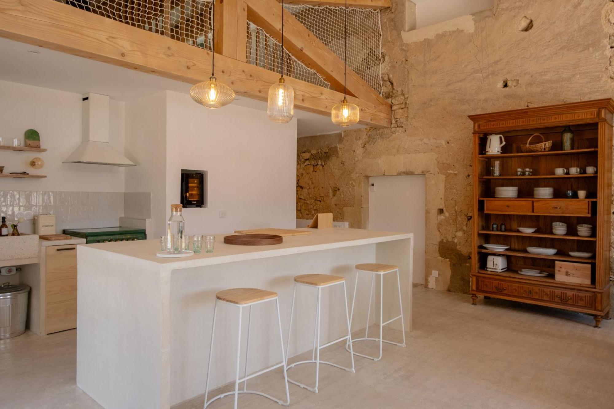 L'Atelier Des Vignes Villa Saint-Pantaléon Екстериор снимка