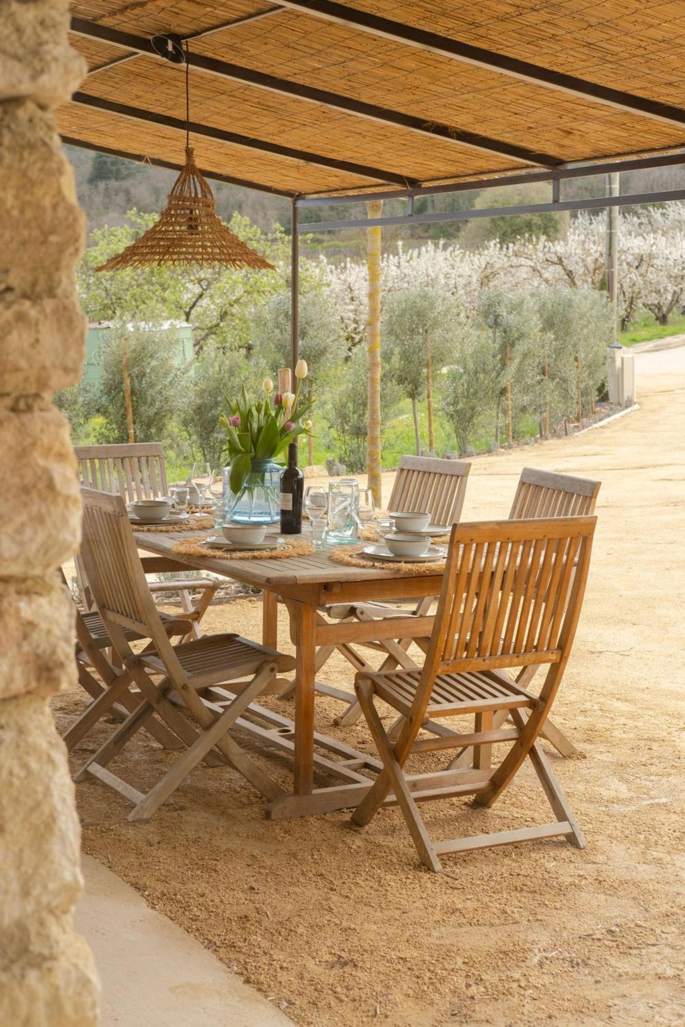 L'Atelier Des Vignes Villa Saint-Pantaléon Екстериор снимка